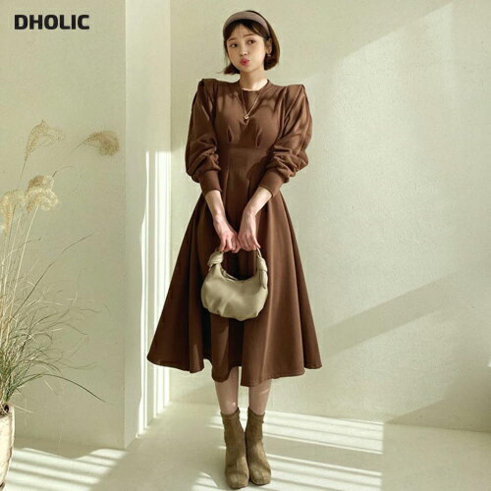 裏起毛ウエストタックワンピース・全3色・b56550 レディース 【ops】【韓国 ファッション ワンピース 起毛ワンピース ウエストタック 暖かい 細身 保温性 フレア スリム Aライン 体型カバー ロング 上品 ラウンドネック ボリューム カジュアル 秋 冬】