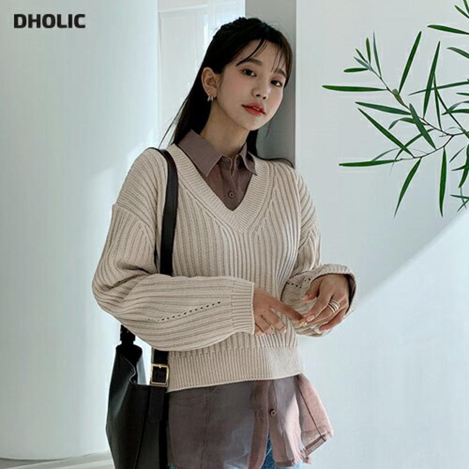 Vネックバックリボンニット・全4色・t56524 レディース 【tops】【韓国 ファッション トップス ニット 長袖 Vネック リボン バックスリット 無地 ルーズ ロングスリーブ ショート クロップド カジュアル 秋 冬】