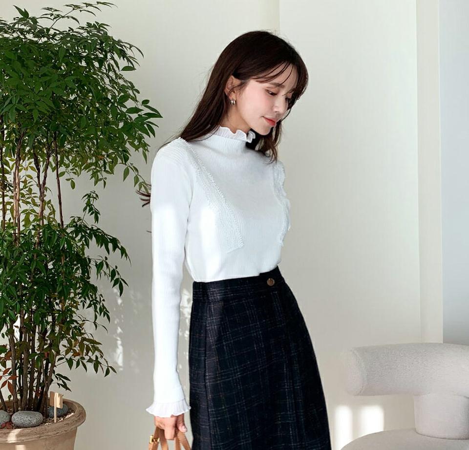 プリーツフリルニット・全2色・b56514 レディース 【tops】【韓国 ファッション トップス ニット ハイネック ハーフネック フリル プリーツフリル 長袖 レース フェミニン スリム フィット 大人 上品 カジュアル 秋 冬】
