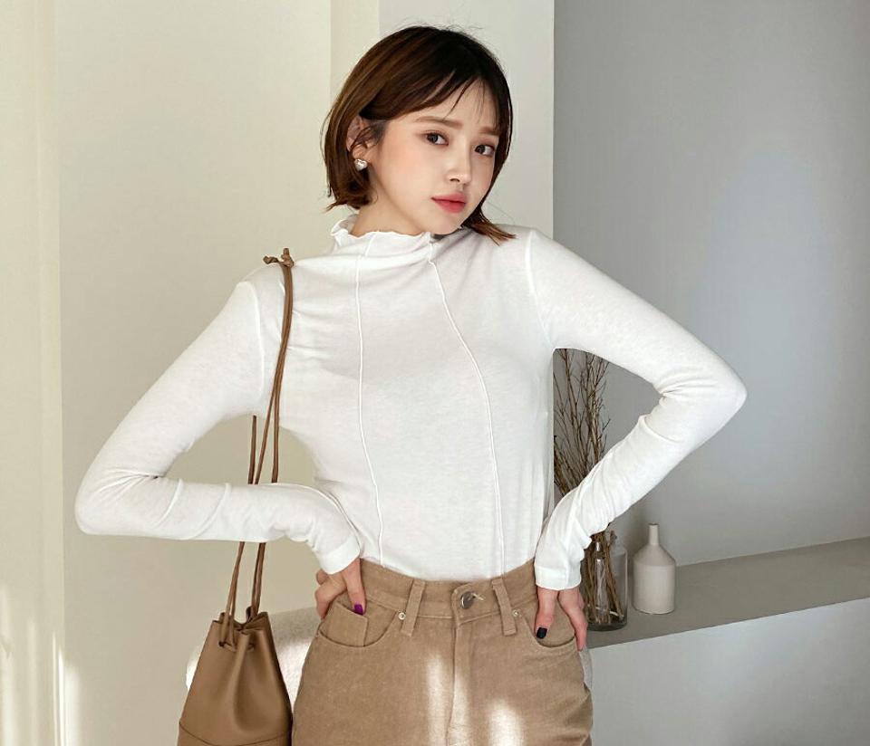 ラインハイネックTシャツ・全3色・t56512 レディース 【tops】【韓国 ファッション トップス Tシャツ ハイネック タートルネック ボトルネック ウェーブネック プレス 長袖 無地 レイヤード ベーシック デイリー スリム カジュアル 秋 冬】