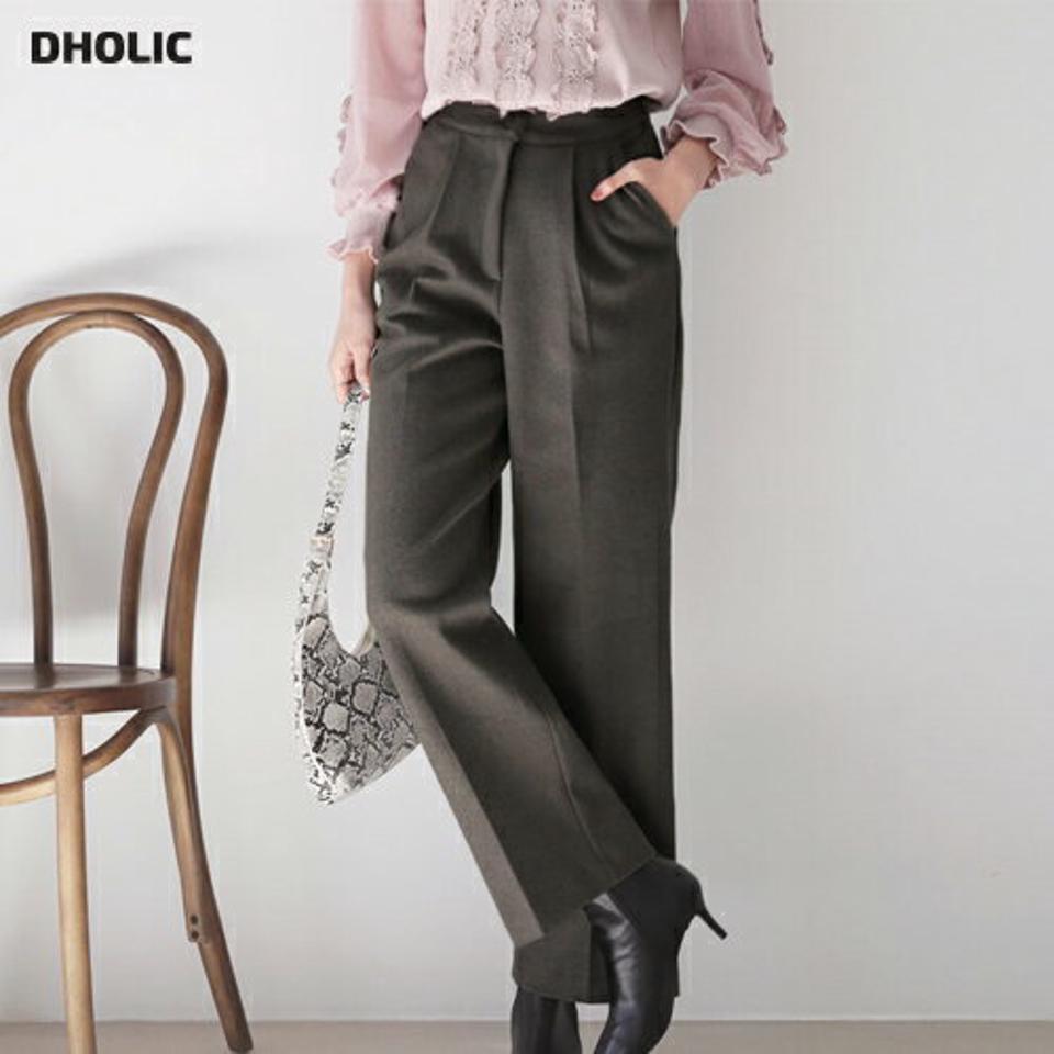 タックストレートパンツ・全2色・t65929 レディース 【pt】【パンツ ズボン ロングパンツ ストレート ストレートパンツ 単色 無地 シンプル タック オフィスカジュアル きれいめ 秋 冬 韓国 ファッション】【ハイホリHIHOLLI】