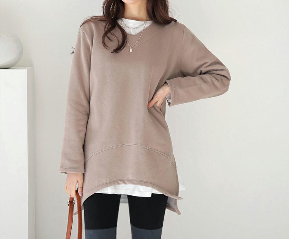 裏起毛VネックTシャツ・全5色・t65906 レディース 【tops】【トップス Tシャツ 長袖 Vネック 単色 無地 シンプル ベーシック カジュアル 裏起毛 スリット ラフ 冬 韓国 ファッション】【ハイホリHIHOLLI】