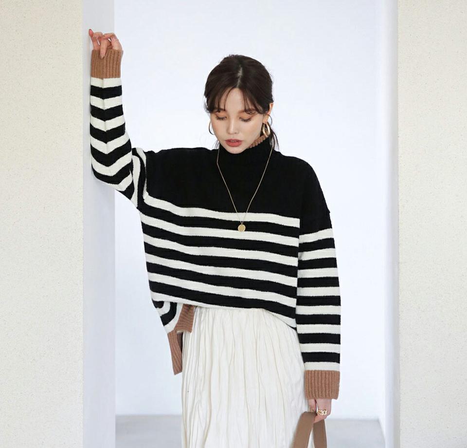 ハイネック配色ボーダーニット・全3色・b65907 レディース 【tops】【トップス ニット ニットトップス ボーダー柄 配色 ハイネック カジュアル ラフ アンバランス 秋 冬 韓国 ファッション】【ハイホリHIHOLLI】