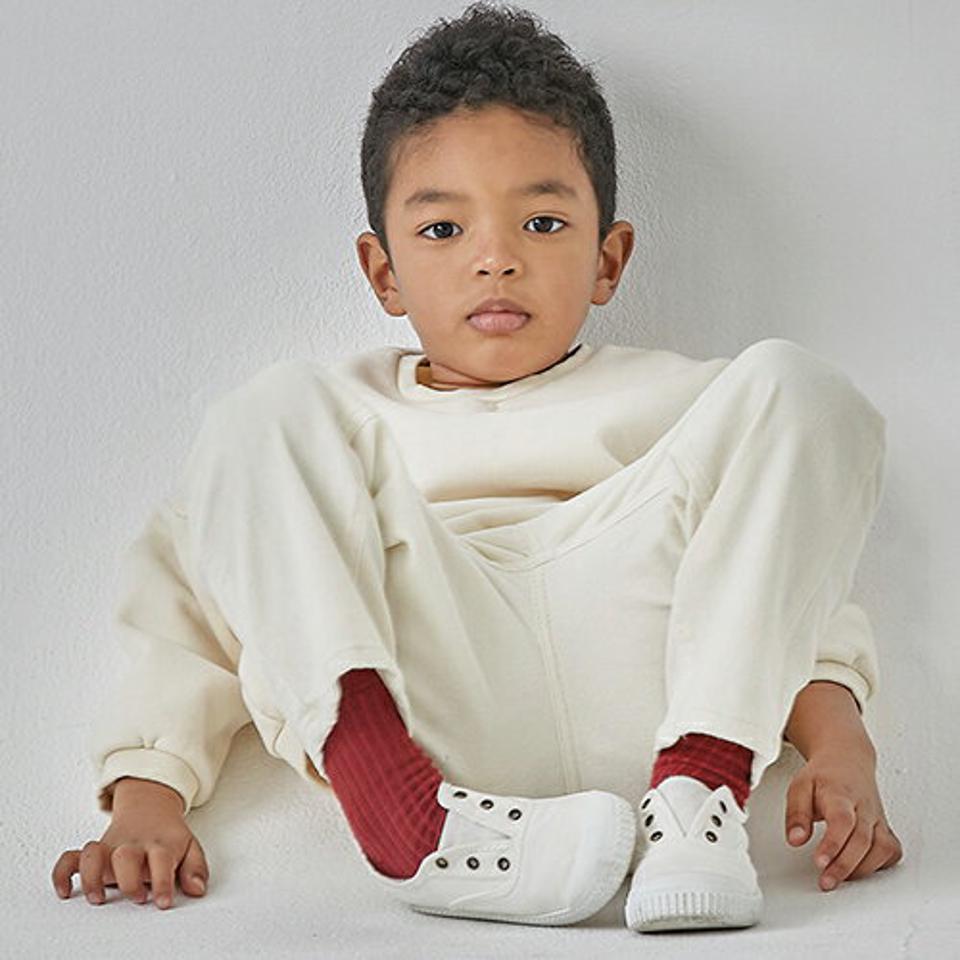 【キッズ30%OFF】裏起毛スウェット(kids)・u10659 キッズ【3~8才】【tops】【トップス スウェット トレーナー 長袖 裏起毛 単色 無地 シンプル カジュアル ベーシック ラフ 女の子 男の子 冬 韓国 韓国子供服 子供 こども 子供服 こども服】【KIDS】