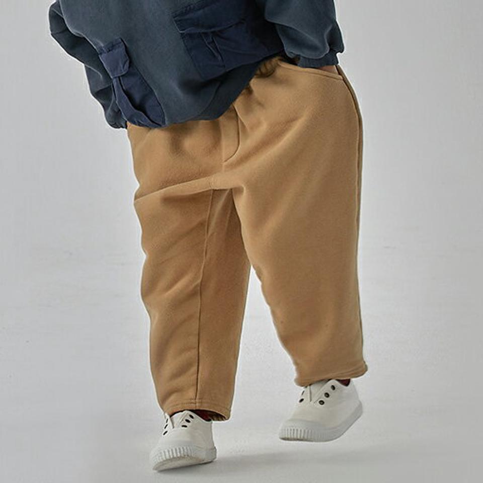 【キッズ30%OFF】裏起毛ワイドコットンパンツ(kids)・u10699 キッズ【3~8才】【pt】【パンツ ズボン ロングパンツ 長ズボン コットン 綿 単色 無地 シンプル ワイドパンツ ワイド 裏起毛 女の子 男の子 冬 韓国 韓国子供服 子供 こども 子供服 こども服】【KIDS】