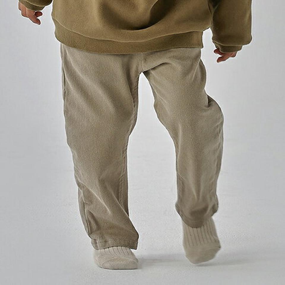 【キッズ30%OFF】裏起毛ストレートパンツ(junior)・u10686 キッズ【9~17才】【pt】【パンツ ズボン ロングパンツ 長ズボン 単色 無地 シンプル ベーシック ストレートパンツ ストレート 裏起毛 女の子 男の子 冬 韓国 韓国子供服 子供 こども 子供服 こども服】【KIDS】