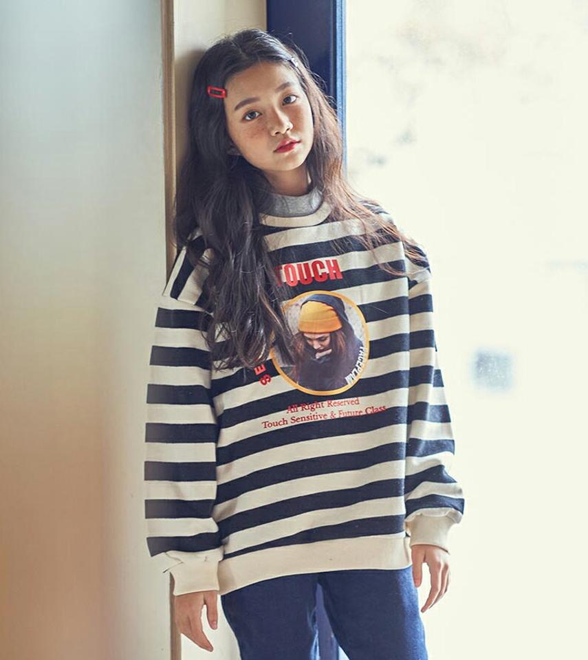 【キッズ30%OFF】ベーシックハーフネックTシャツ・u09615 キッズ 【9~17才】【tops】【韓国 ファッション トップス Tシャツ カットソー モックネック ハーフネック 無地 長袖 女の子 男の子 ユニセックス キッズ 子供 こども 子供服 通学 小学生 ジュニア 秋 冬】【KIDS】