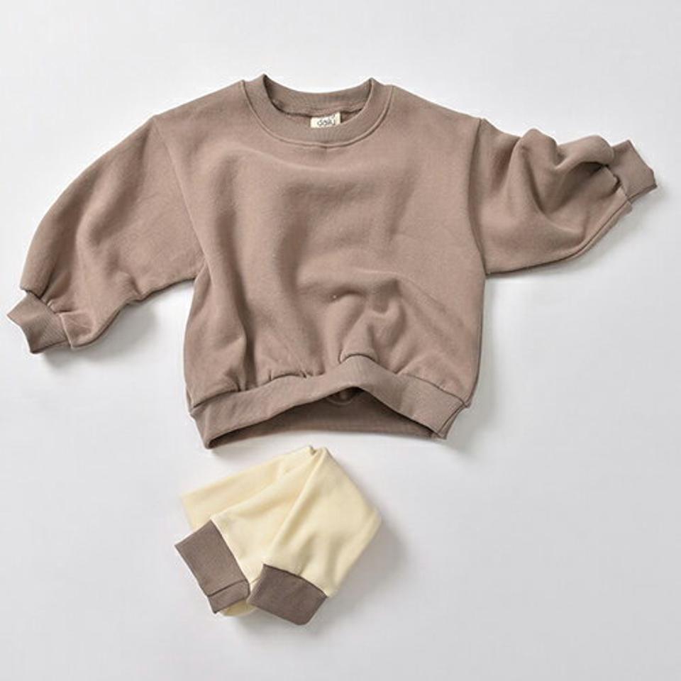 両起毛スウェット上下SET・u09399 キッズ【3~8才】【set】【セットアップ setup トップス 長袖 パンツ ズボン スウェット トレーナー 起毛 裏起毛 両起毛 カジュアル 女の子 男の子 冬 韓国 韓国子供服 子供 こども 子供服 こども服】【KIDS】