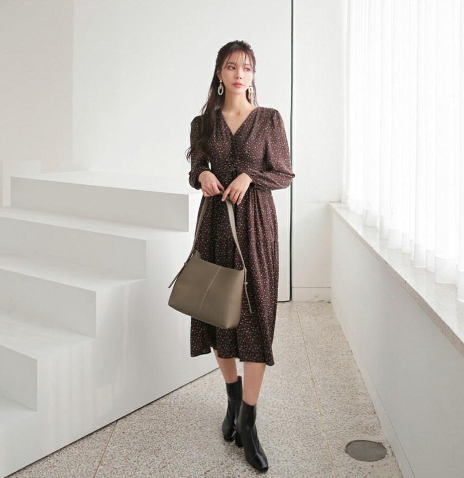 レースアップ花柄ワンピース・全2色・b65955 レディース 【ops】【ワンピース ロング ロングワンピース 長袖 花柄 フラワー レースアップ Vネック 深Vネック 小花柄 フェミニン 上品 大人 秋 冬 韓国 ファッション】【ハイホリHIHOLLI】