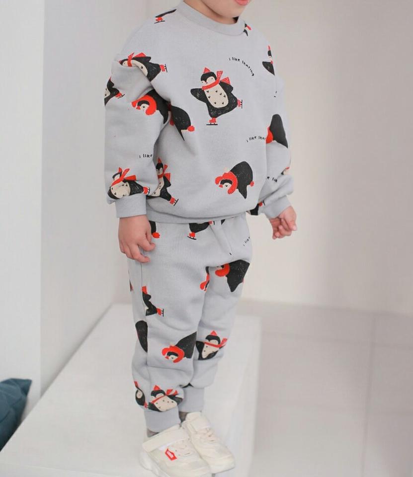 裏起毛ペンギンパターンスウェット上下SET・u10556 キッズ 【3~8才】【pt】【韓国 ファッション セットアップ スウェット トレーナー 長袖 ロング パンツ ジョガーパンツ 無地 女の子 男の子 キッズ 子供 子供服 幼稚園 通学 通園 低学年 秋 冬】【KIDS】