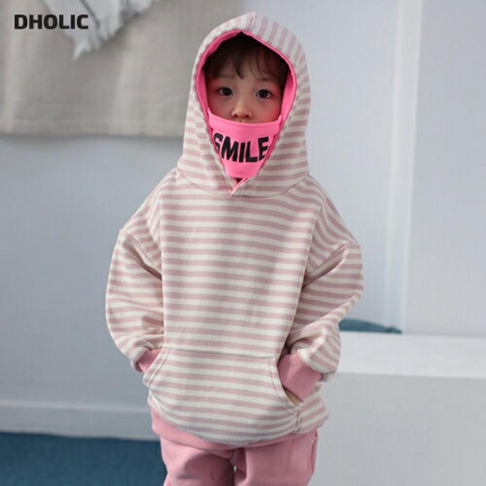 【キッズ30%OFF】マスク付裏起毛ボーダーフーディ・u10541 キッズ 【3~8才】【tops】【韓国 ファッション トップス パーカー スウェット トレーナー フード 柄 パターン マスク マフポケット 女の子 男の子 キッズ 子供 子供服 幼稚園 通学 通園 低学年 秋 冬】【KIDS】
