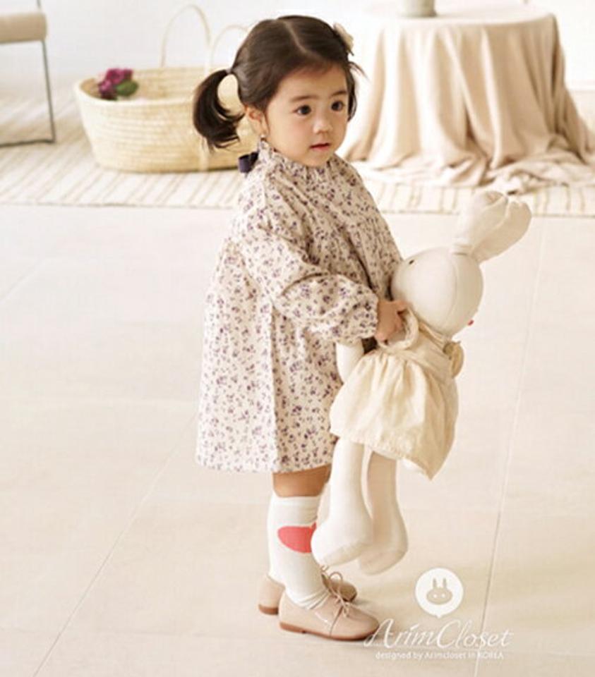 バックリボンフラワーワンピース・p010532 キッズ 【3~8才】【ops】【韓国 ファッション ワンピース ミディワンピース ミドル ミディアム 膝丈 フレア Aライン 長袖 女の子 小花柄 キッズ 子供 子供服 幼稚園 通学 通園 低学年 秋 冬】【KIDS】