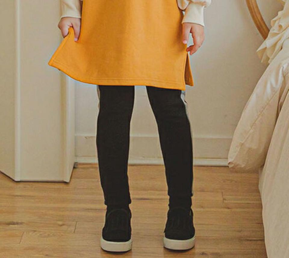 ファー裏地ワンラインレギンス・p009855 キッズ 【3~8才】【pt】【韓国 ファッション ボトムス レギンス スパッツ パンツ ロング スリム タイト ストレッチ 伸びる 女の子 男の子 裏ファー キッズ 子供 子供服 幼稚園 通学 通園 低学年 秋 冬】【KIDS】