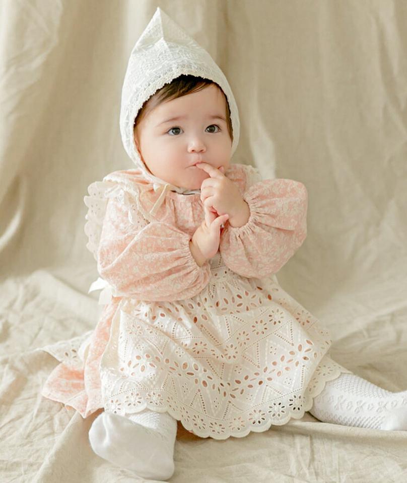 レースエプロンワンピース・p008960 キッズ【0~2才】【ops】【ワンピース レース 総レース スリーブレス ノースリーブ フリル エプロンワンピース 可愛い かわいい ガーリー 女の子 秋 冬 春 韓国 韓国子供服 子供 こども 子供服 こども服】【KIDS】