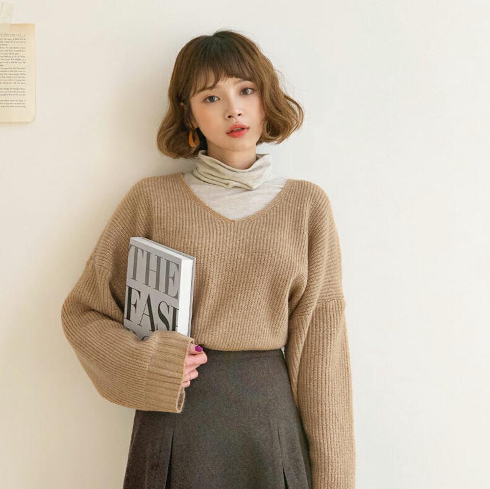 ルーズVネックニット・全3色・t61347 レディース 【tops】【韓国 ファッション トップス ニット 長袖 ハイゲージ ロングスリーブ ルーズ ゆったり Vネック ドロップショルダー クロップド ぼわん袖 ストライプ ライン 細身 カジュアル 秋 冬】