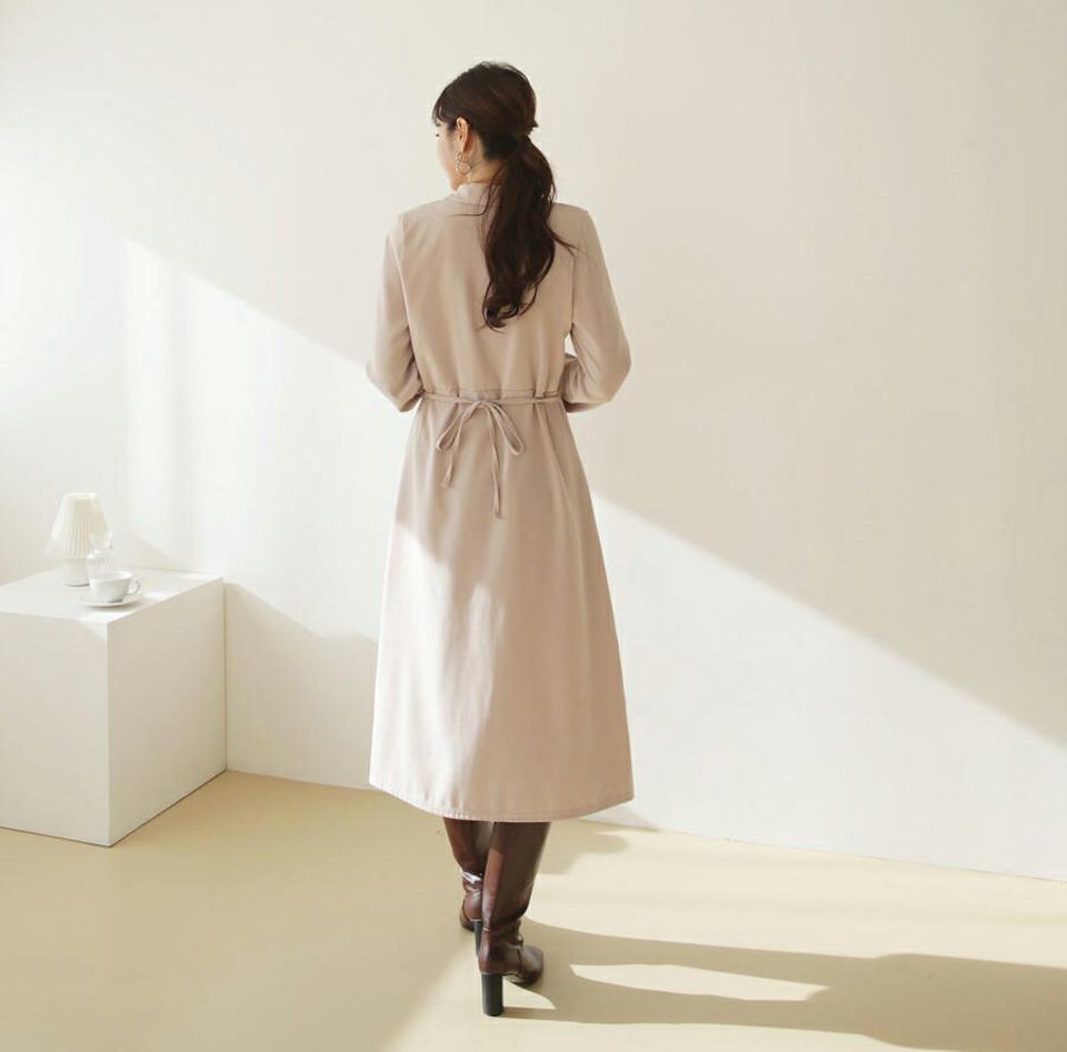 パールVネックワンピース・全4色・t66029 レディース 【ops】【ワンピース ミディ丈 ミディワンピース 長袖 Vネック パールボタン 単色 無地 シンプル 開襟 スキッパー 大人 上品 Aライン 秋 冬 韓国 ファッション】【ハイホリHIHOLLI】