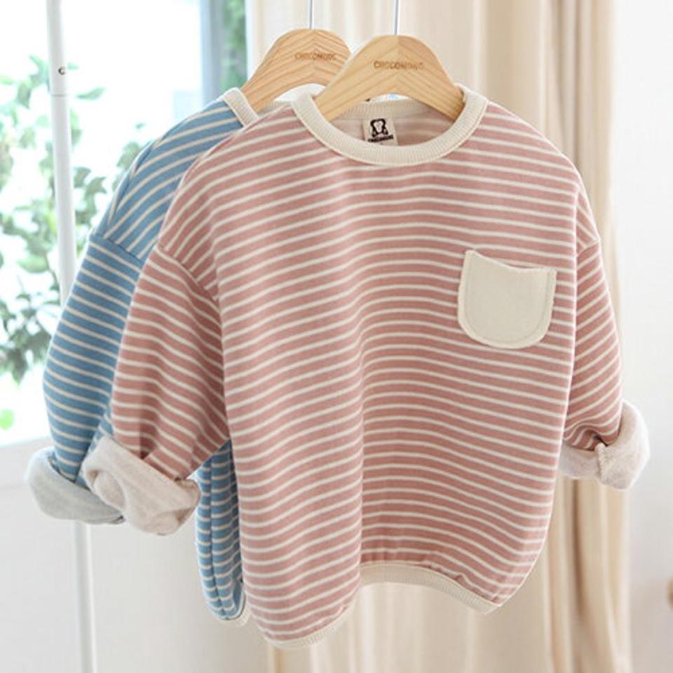 裏起毛ボーダーポケットスウェット・p010756 キッズ 【3~8才】【tops】【韓国 ファッション トップス スウェット トレーナー 長袖 柄 パターン 女の子 男の子 Tシャツ デイリー キッズ 子供 子供服 幼稚園 通学 通園 低学年 秋 冬】【KIDS】
