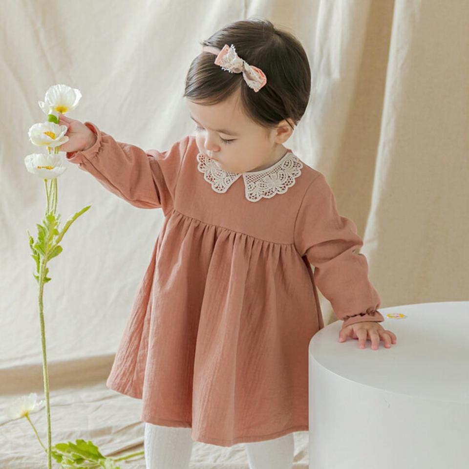 レースカラーコットンワンピース p008853 キッズ 【0~2才】【ops】【韓国 ファッション ワンピース 膝丈 フレア Aライン レース セレモニー 撮影 お出かけ 女の子キッズ 子供 子供用 ベビー 赤ちゃん ベビー用 赤ちゃん用 出産祝い 秋 冬】【KIDS】