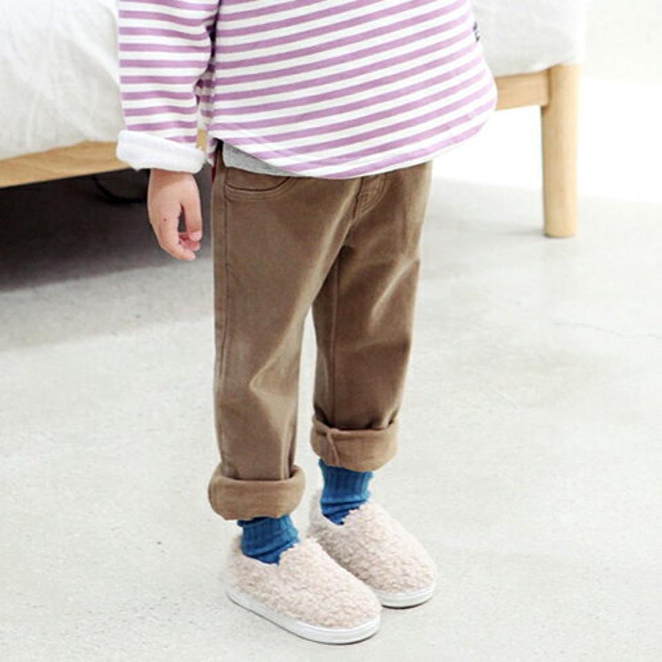 裏起毛コットンパンツ・p010774 キッズ 【3~8才】【pt】【韓国 ファッション ボトムス パンツ ロング テーパード スリム 細身 無地 ベーシック シンプル ウエストゴム 女の子 男の子 キッズ 子供 子供服 幼稚園 通学 通園 低学年 秋 冬】【KIDS】
