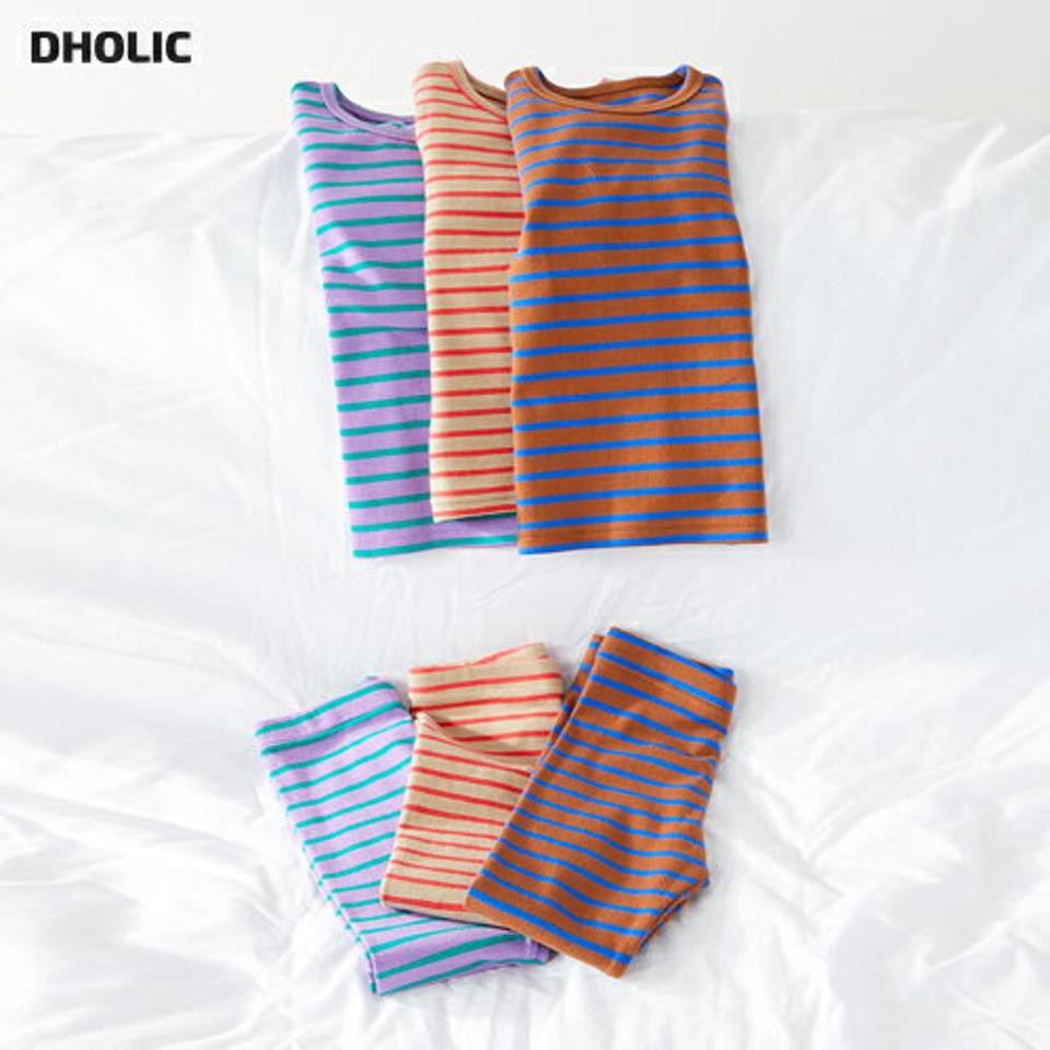 【キッズ30%OFF】ボーダールームウェア上下SET(junior)・u10747 キッズ【9~17才】【uw】【ルームウェア パジャマ 部屋着 トップス 長袖 パンツ ズボン 長ズボン ボーダー柄 カジュアル 女の子 男の子 韓国 韓国子供服 子供 こども 子供服 こども服】【KIDS】