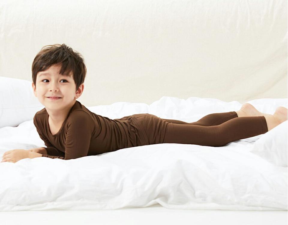 【キッズ30%OFF】ベーシックルームウェア上下SET(junior)・u10800 キッズ 【9~17才】【uw】【韓国 ファッション パジャマ セットアップ スリム 細身 タイト Tシャツ パンツ 長袖 ロング インナー 下着 肌着 キッズ こども 子供 子供服 通学 小学生 ジュニア 冬】【KIDS】