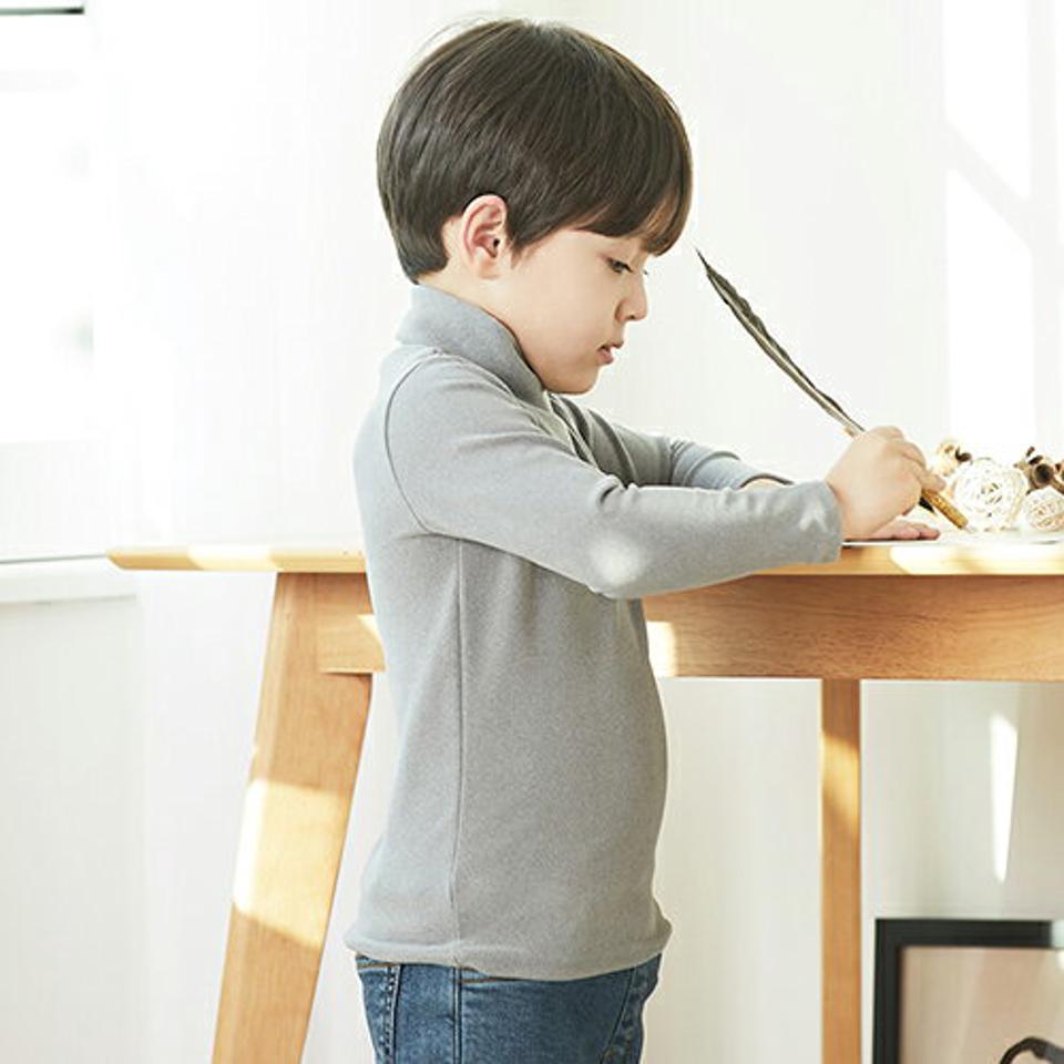 ハイネックソフトTシャツ(kids)・u10722 キッズ 【3~8才】【tops】【韓国 ファッション トップス Tシャツ カットソー 長袖 無地 スリム 細身 インナー レイヤード 女の子 男の子 キッズ 子供 子供服 幼稚園 通学 通園 低学年 秋 冬】【KIDS】