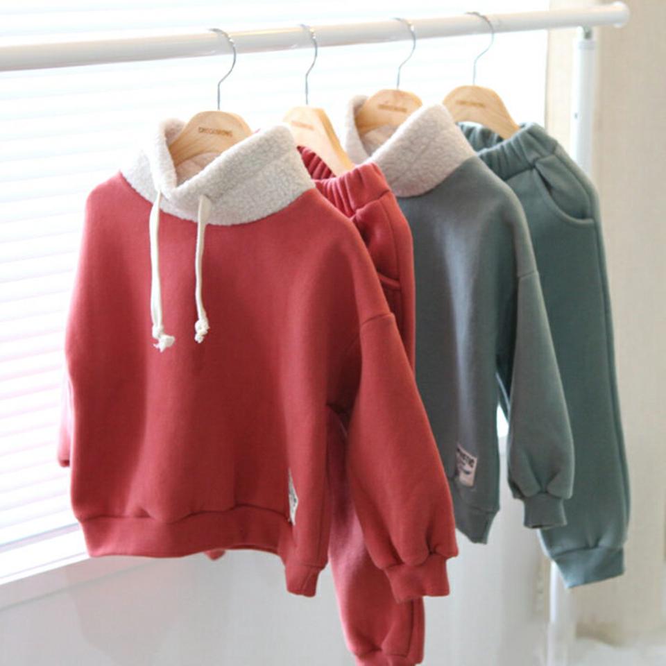 両起毛ボアネックスウェット上下SET・p010801 キッズ 【3~8才】【pt】【韓国 ファッション セットアップ スウェット トレーナー 長袖 ロング パンツ ジョガーパンツ 無地 女の子 男の子 ハイネック キッズ 子供 子供服 幼稚園 通学 通園 秋 冬】【KIDS】