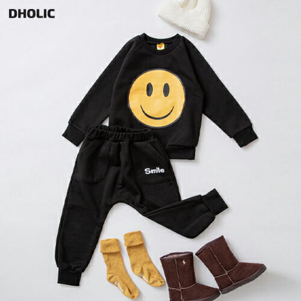 裏起毛スマイルスウェット上下SET・p010831 キッズ 【3~8才】【pt】【韓国 ファッション セットアップ スウェット トレーナー 長袖 ロング パンツ ジョガーパンツ 無地 女の子 男の子 キッズ 子供 子供服 幼稚園 通学 通園 低学年 秋 冬】【KIDS】
