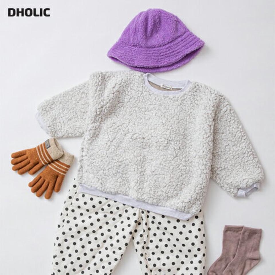 ボアスウェット・p010833 キッズ 【3~8才】【tops】【韓国 ファッション トップス スウェット トレーナー カットソー Tシャツ 女の子 男の子 ファー キッズ 子供 子供服 幼稚園 通学 通園 低学年 秋 冬】【KIDS】