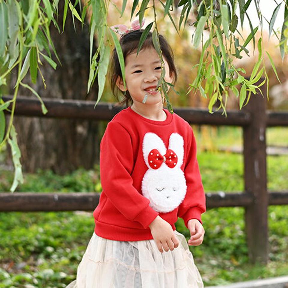 裏起毛ファーウサギスウェット・p010810 キッズ 【3~8才】【tops】【韓国 ファッション トップス スウェット トレーナー カットソー Tシャツ パッチ アニマル 刺繍 可愛い 女の子 キッズ 子供 子供服 幼稚園 通学 通園 低学年 秋 冬】【KIDS】