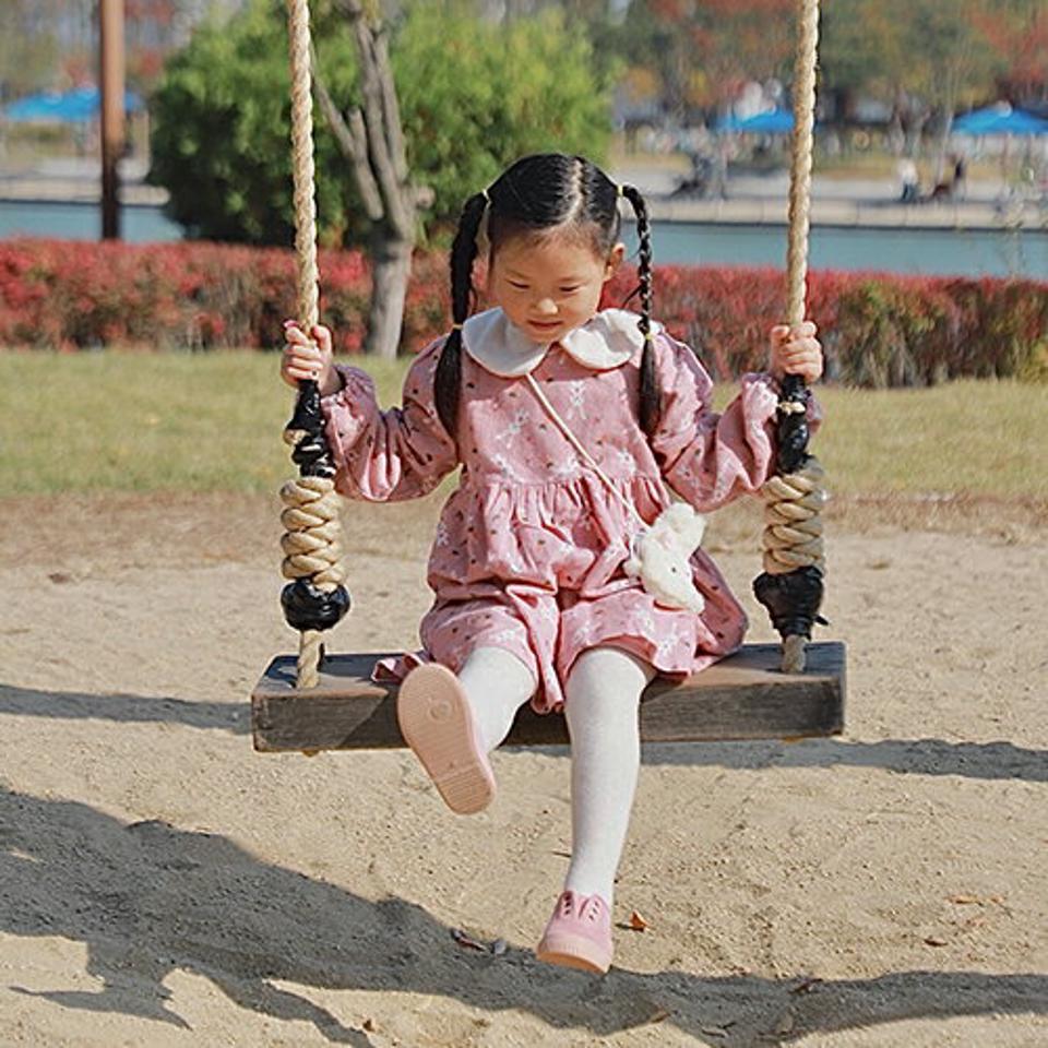 バック付裏起毛うさぎワンピース・p010705 キッズ 【3~8才】【ops】【韓国 ファッション ワンピース ミディ ミディアム ミドル 膝丈 ハーフネック 長袖 Aライン おしゃれ お出かけ 撮影 膝上 キッズ 子供服 幼稚園 通学 通園 低学年 秋 冬】【KIDS】