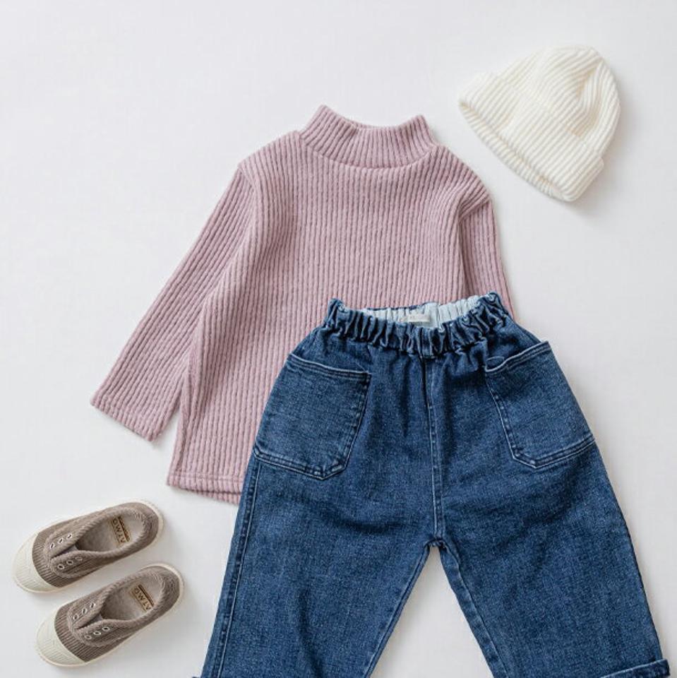 ハーフネックリブTシャツ・p010829 キッズ 【3~8才】【tops】【韓国 ファッション トップス Tシャツ モックネック ハイネック 長袖 ルーズ ゆったり 無地 シンプル 女の子 男の子 キッズ 子供 子供服 幼稚園 通学 通園 低学年 秋 冬】【KIDS】