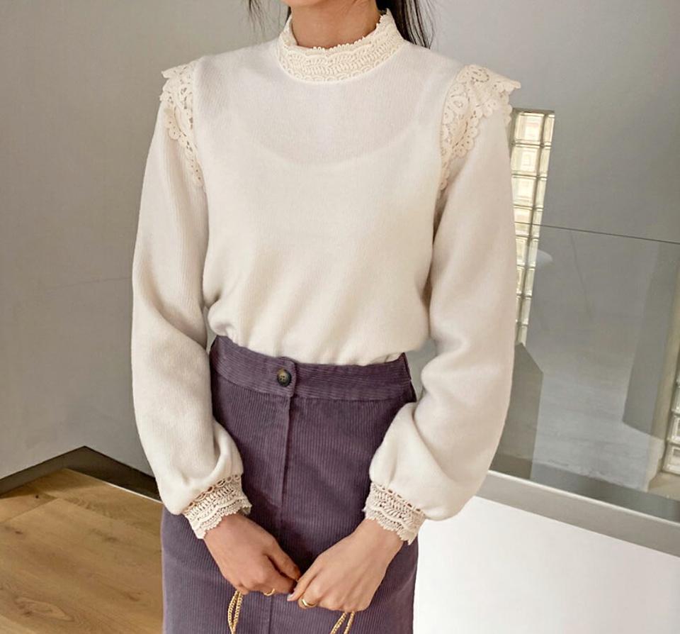 レースラインソフトニット・全2色・b64750 レディース 【tops】【韓国 ファッション トップス Tシャツ 長袖 ハイネック やわらかい 起毛 ボタン ハーフネック レース ソフト ニット 上品 無地 カジュアル 秋 冬】