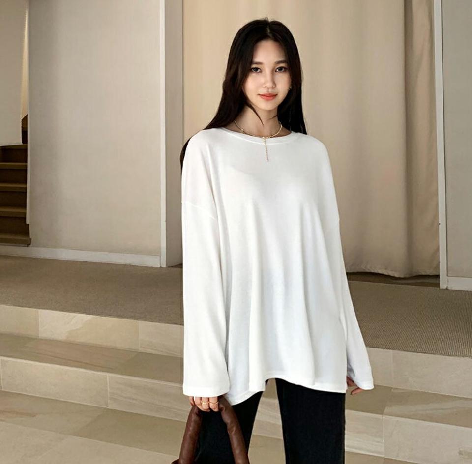 ルーズスリットTシャツ・全3色・t64728 レディース 【tops】【韓国 ファッション トップス Tシャツ 長袖 ルーズ スリット ラウンドネック ゆったり ベーシック 無地 シンプル カジュアル 秋 冬】