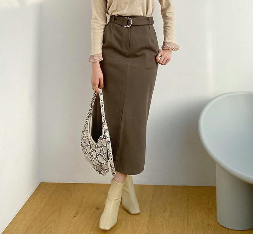 ベルト付スリットスカート・全2色・t64730 レディース 【sk】【韓国 ファッション ボトムス スカート ロング ロングカート ベルト スリット スカート ボタン ファスナー サイドポケット リングベルト ベルトループ バックゴム Hライン カジュアル 秋 冬】