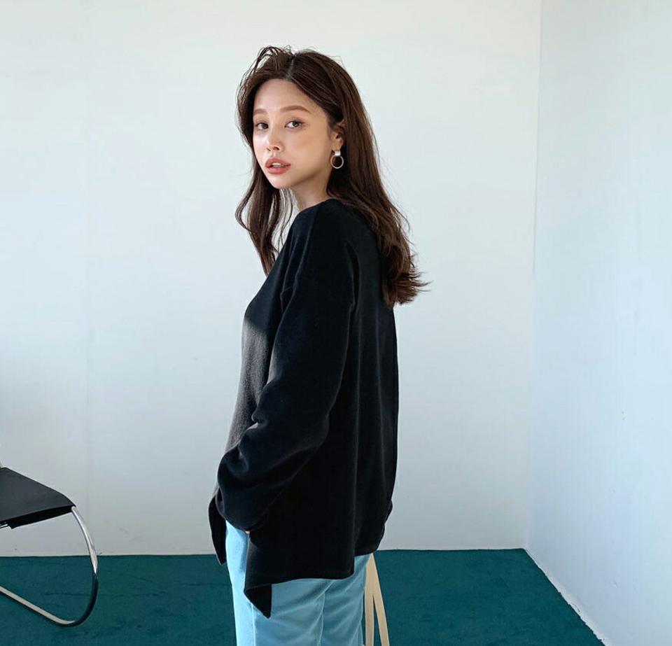 ダイアゴナルスリットTシャツ・全3色・t66095 レディース 【tops】【トップス Tシャツ 長袖 ダイアゴナル スリット 単色 無地 シンプル カジュアル ラフ 大人 秋 冬 韓国 ファッション】【ハイホリHIHOLLI】
