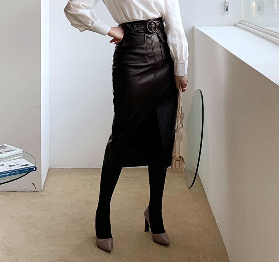 ベルト付レザー調スカート・全2色・t62321 レディース 【sk】【韓国 ファッション ボトムス スカート ミディ ミディスカート Hライン レザー サイドコンシール ファスナー付き フラップポケット ベルトセット ベルトループ スリット カジュアル 秋 冬】