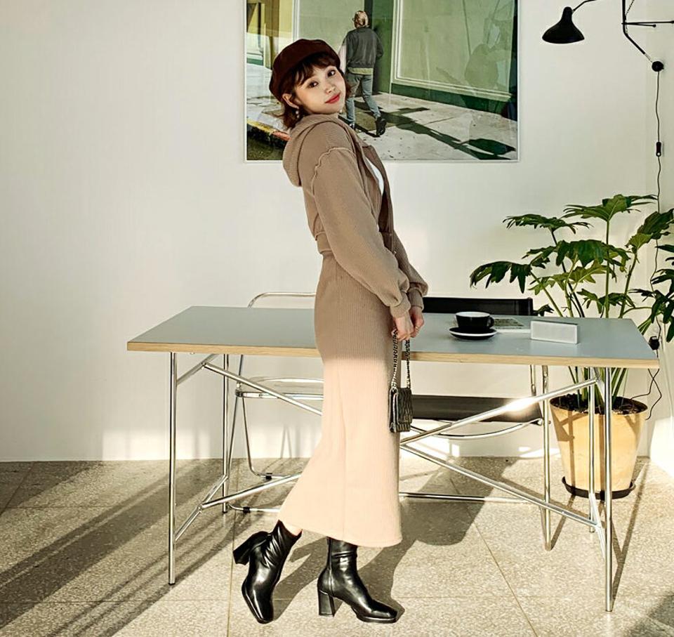 リブフードジップアップ&スカートSET・全2色・t62315 レディース 【ops】【韓国 ファッション セットアップ ストリング フード カジュアル クロップド スカート Hライン サイドポケット ファスナー ウエストゴム スリット入り カジュアル 秋 冬】