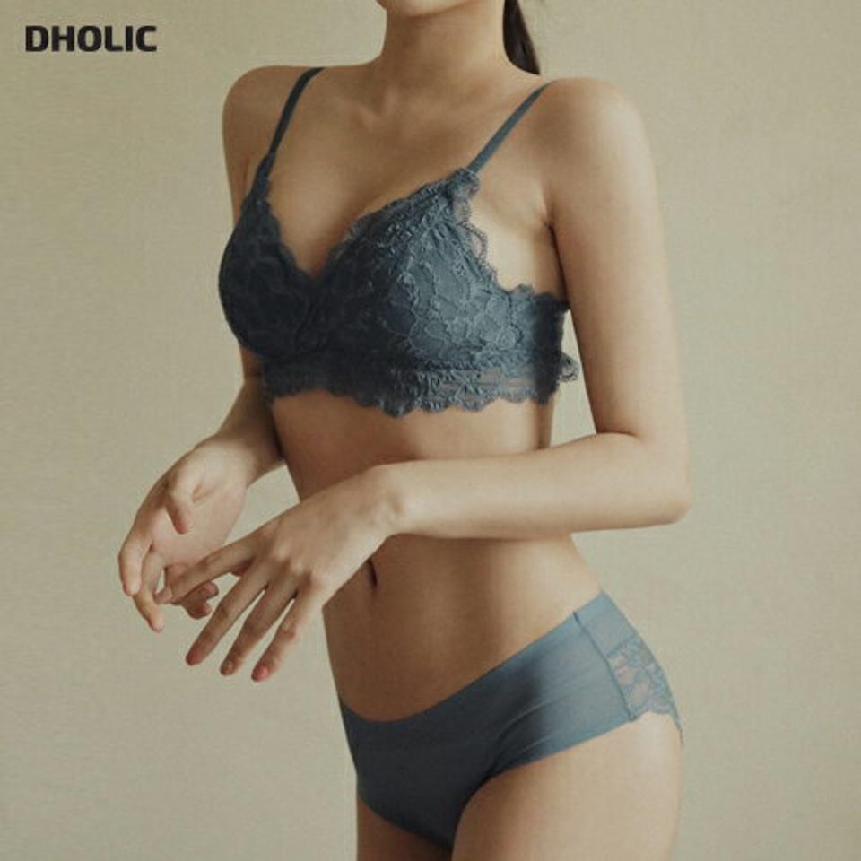 リンクルウェーブブラ&ショーツ・全3色・e44398 レディース 【uw】【韓国 ファッション アンダーウェア ランジェリー 下着 セット ブラジャー ブラ ショーツ パンツ 無地 大人 上品 リンクル レース ノンワイヤー シースルー カジュアル 秋 冬】