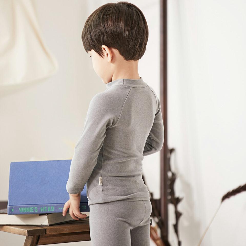 【キッズ30%OFF】両起毛ルームウェア上下SET(junior)・u10728 キッズ【9~17才】【uw】【ルームウェア 部屋着 パジャマ トップス 長袖 パンツ ズボン 上下 セット set 裏起毛 起毛 単色 無地 女の子 男の子 冬 韓国 韓国子供服 子供 こども 子供服 こども服】【KIDS】