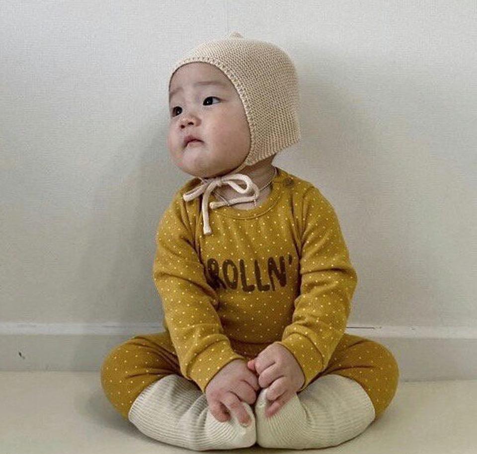 【キッズ30%OFF】ROLLN’上下SET u08489 キッズ 【0~2才】【SET】【韓国 ファッション セットアップ Tシャツ 長袖 パンツ ロングパンツ ウエストゴム パターン 柄 女の子 男の子キッズ 子供 子供用 ベビー 赤ちゃん ベビー用 赤ちゃん用 出産祝い 秋 冬】【KIDS】