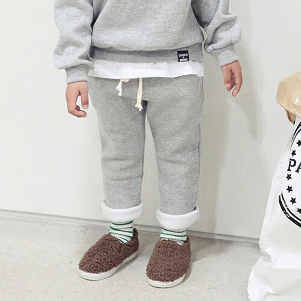裏起毛スウェットパンツ・p010779 キッズ 【3~8才】【pt】【韓国 ファッション ボトムス パンツ ロング ウエストゴム スウェットパンツ アウトドア 運動 お遊び 女の子 男の子 キッズ 子供 子供服 幼稚園 通学 通園 低学年 秋 冬】【KIDS】