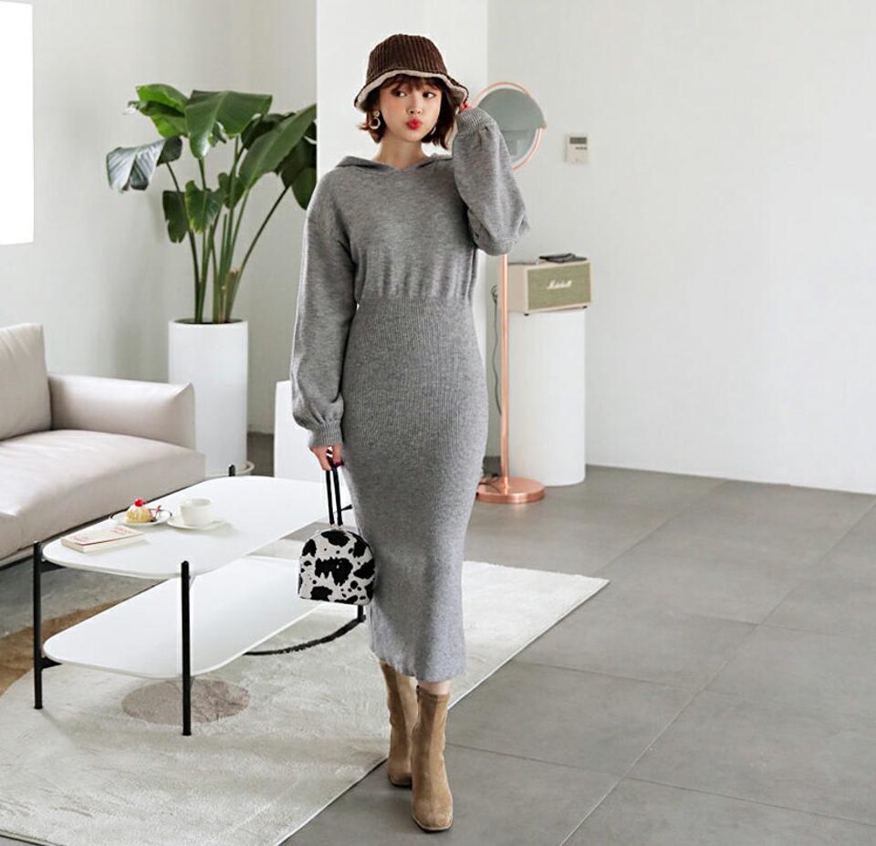 【只今10%OFF】フードニットワンピース・全2色・t62404 レディース 【ops】【韓国 ファッション ワンピース ロング ロングワンピス 長袖 ニットワンピース パフスリーブ スリム フィット スリット フード カジュアル デイリー カジュアル 秋 冬】