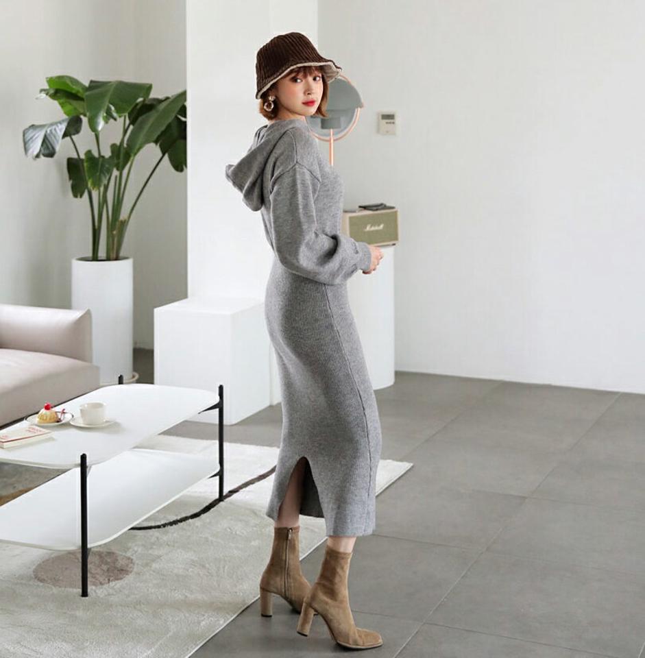 【只今10%OFF】フードニットワンピース・全2色・t62404 レディース 【ops】【韓国 ファッション ワンピース ロング ロングワンピス 長袖 ニットワンピース パフスリーブ スリム フィット スリット フード カジュアル デイリー カジュアル 秋 冬】
