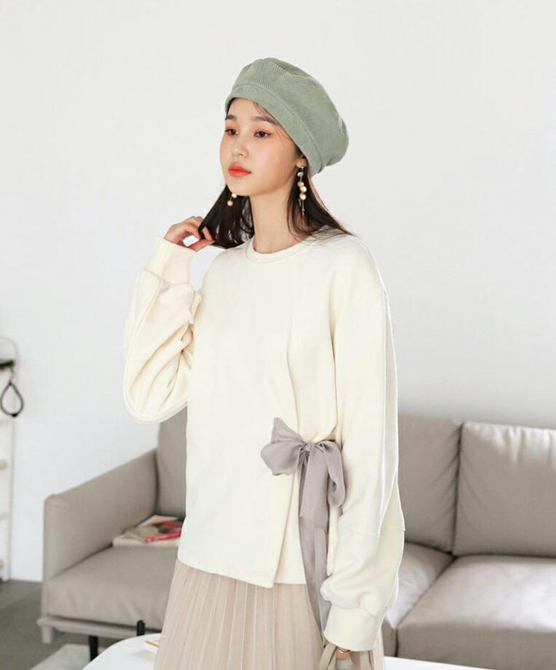 裏起毛リボンスウェット・全3色・b62395 レディース 【tops】【韓国 ファッション トップス スウェット Tシャツ カットソー 長袖 無地 デイリー ベーシック カジュアル 保温性 裏起毛 異素材 リボン ルーズフィット ゆったり カジュアル 秋 冬】