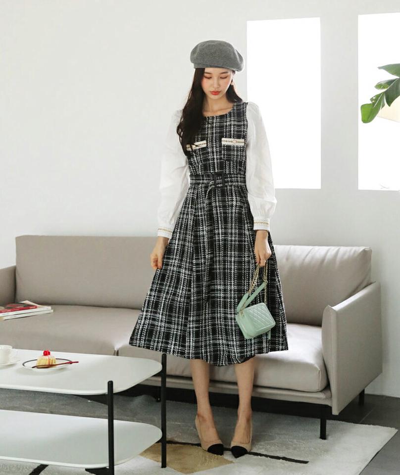 ベルト付ツイードワンピース・全1色・e62393 レディース 【ops】【韓国 ファッション ワンピース ロング ロングワンピス 長袖 ベルト ツイードワンピース バックファスナー ラウンドネック 異素材 フェイクポケット パールボタン カジュアル 秋 冬】