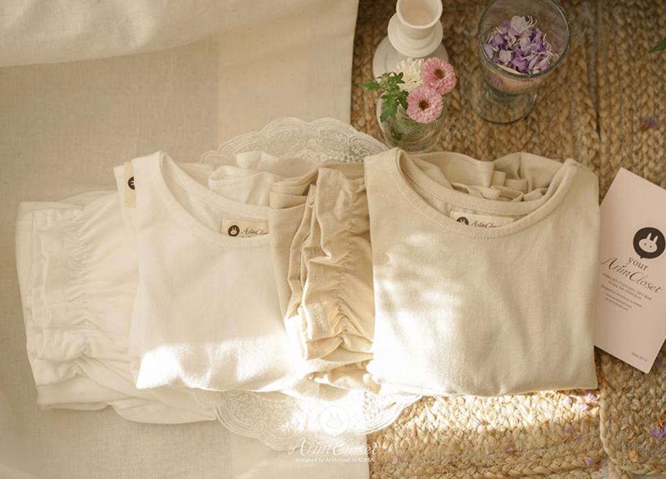 コットンフリルルームウェア上下SET・p010854 キッズ【0~2才】【uw】【ルームウェア パジャマ 部屋着 上下 セット set トップス 長袖 パンツ ズボン フリル 単色 無地 シンプル かわいい 女の子 韓国 韓国子供服 子供 こども 子供服 こども服】【KIDS】