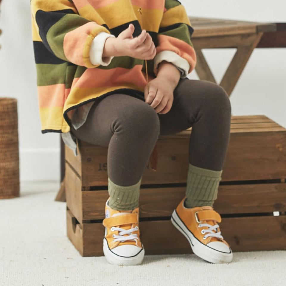 ファー裏地レギンス(kids)・u10746 キッズ【3~8才】【pt】【レギンス パンツ ズボン ロングパンツ 長ズボン ファー裏地 単色 無地 シンプル カジュアル ラフ 女の子 男の子 冬 韓国 韓国子供服 子供 こども 子供服 こども服】【KIDS】