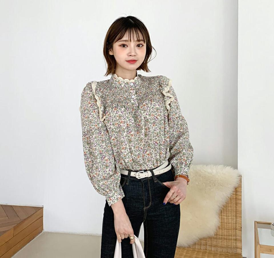 シャーリング花柄ブラウス・全3色・b64776 レディース 【bl】【韓国 ファッション トップス ブラウス 長袖 フラワー ハーフネック ハイネック レースネック フラワー刺繍 花柄 上品 シャーリング フェミニン シフォン パターン カジュアル 秋 冬】