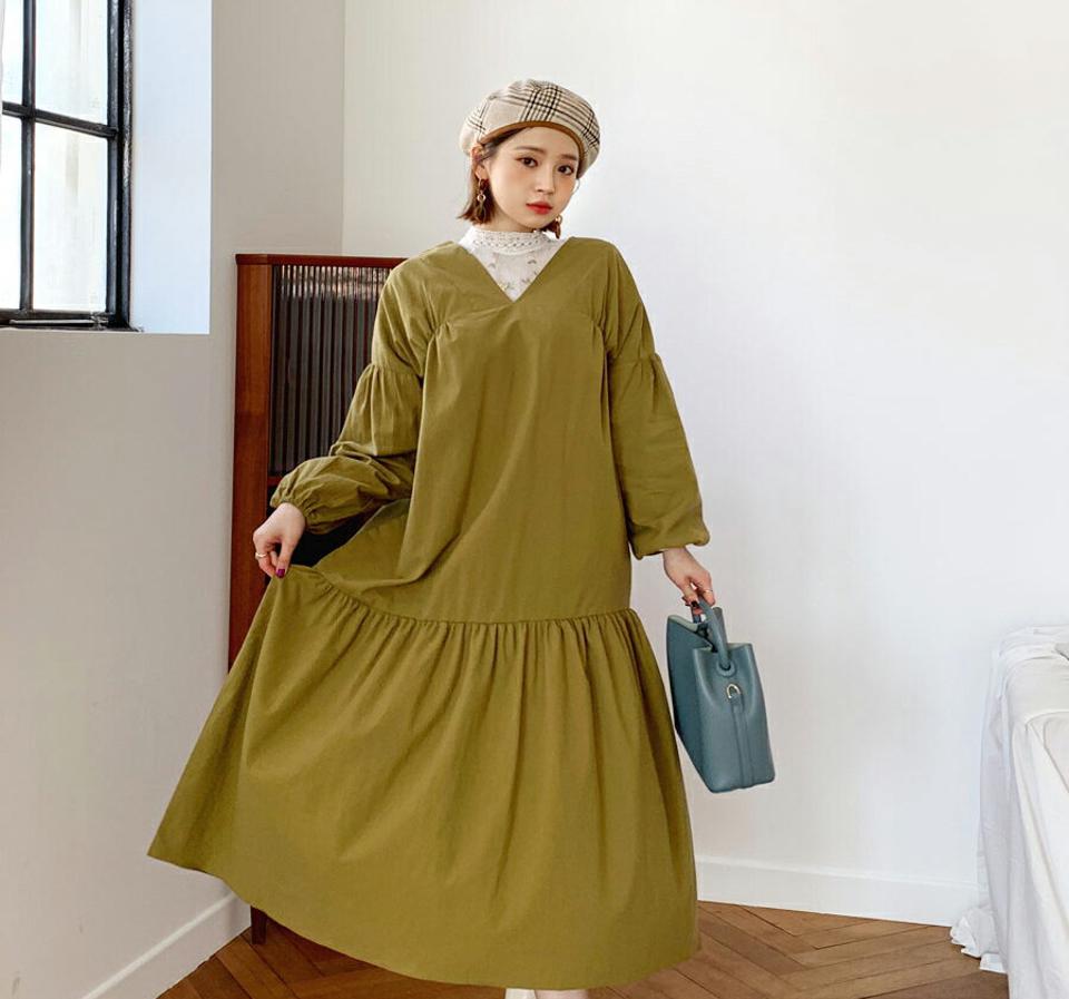 Vネックギャザーワンピース・全3色・b64779 レディース 【ops】【韓国 ファッション ワンピース ロング ロングワンピス 長袖 Vネック ラブリー ボリューム Vネック 体型カバー ルーズフィット ギャザーゴム ゆったり カジュアル 秋 冬】